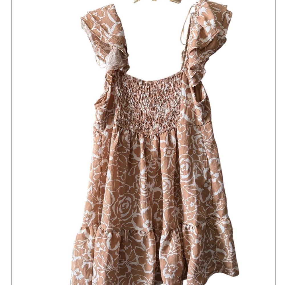 Blu Pepper Tan and White Floral Mini Dress - Picture 3 of 9